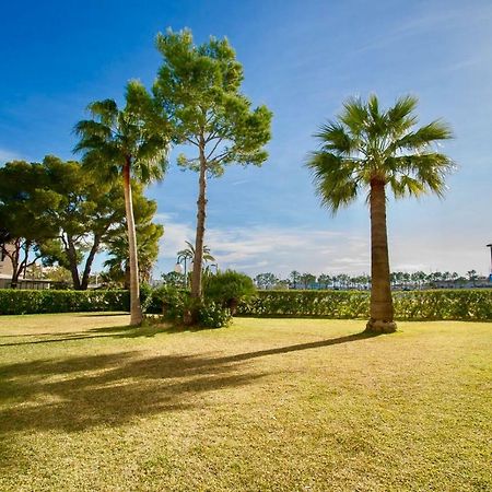 Beachfront Apartment Пуерто де ла Аркудия Екстериор снимка