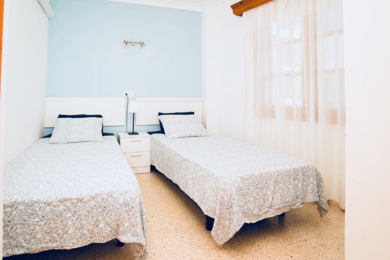 Beachfront Apartment Пуерто де ла Аркудия Екстериор снимка
