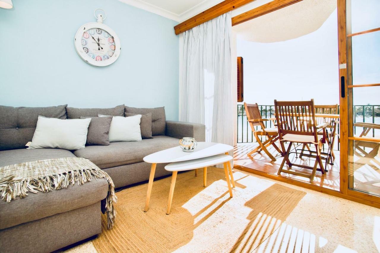 Beachfront Apartment Пуерто де ла Аркудия Екстериор снимка