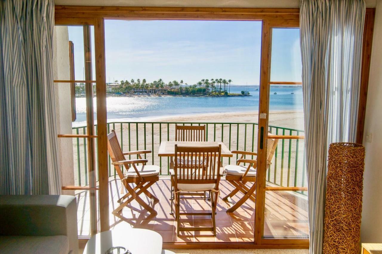 Beachfront Apartment Пуерто де ла Аркудия Екстериор снимка